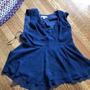 Skies are Blue peplum xL